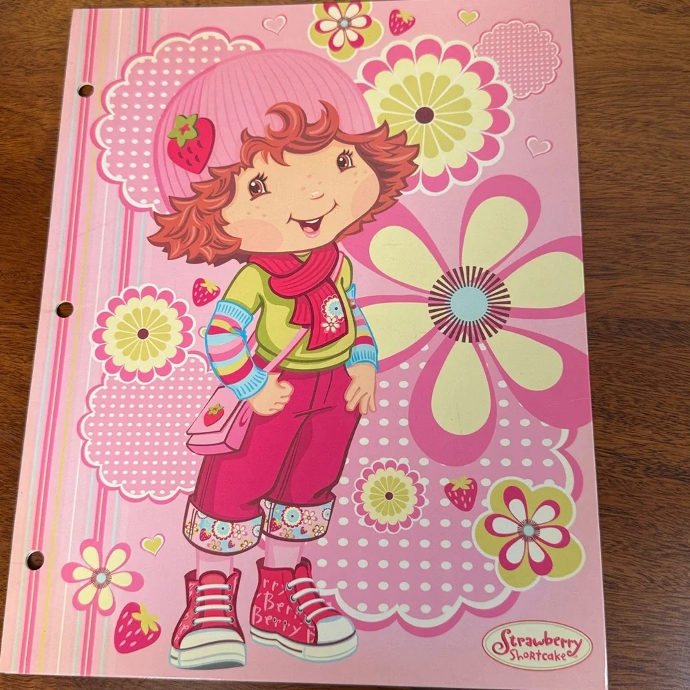 Vintage Strawberry Shortcake 2005 2 Pocket Portfolio Folders 3 Ring